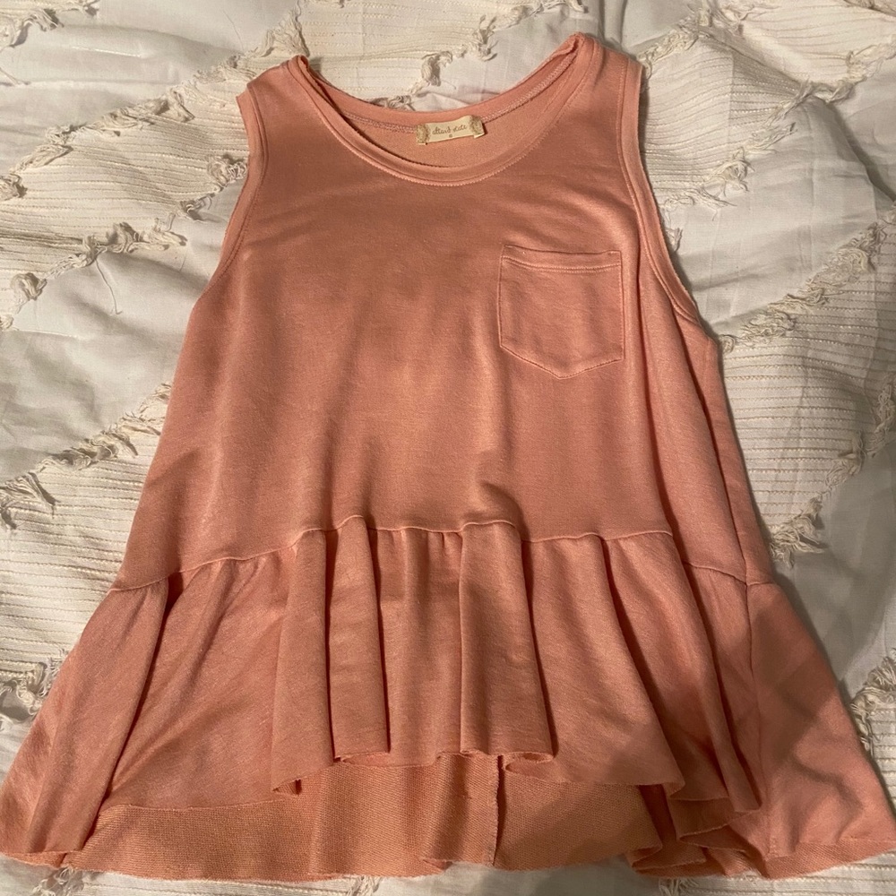 Pink tank